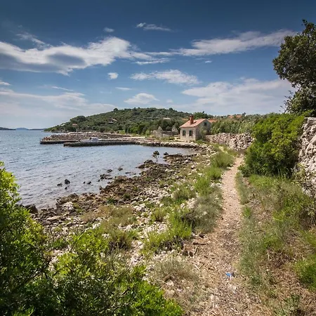 Hébergement de vacances House Landjin